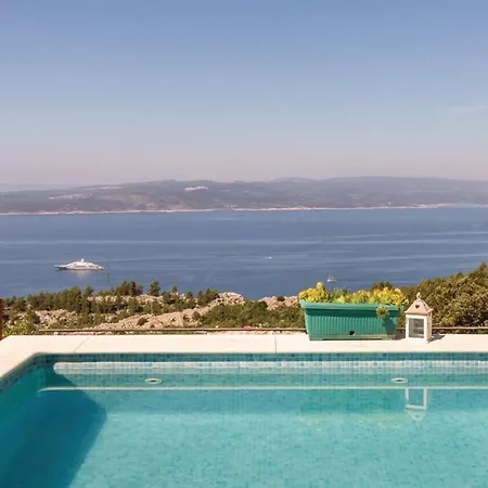 Kristina - - Topici, Private Outdoor Swimmingpool, Wifi