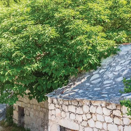 Kristina - - Topici, Private Outdoor Swimmingpool, Wifi Holiday home *