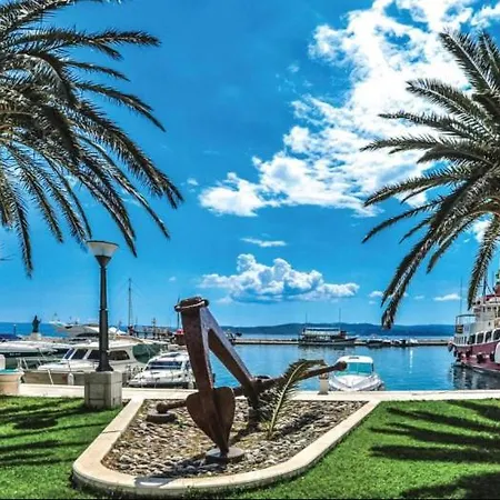 Kristina - - Topici, Private Outdoor Swimmingpool, Wifi * Baška Voda